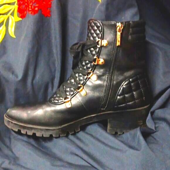 Karl Lagerfeld Paris "Pervot" Combat Fashion Leather Boots 9 - Picture 2 of 11